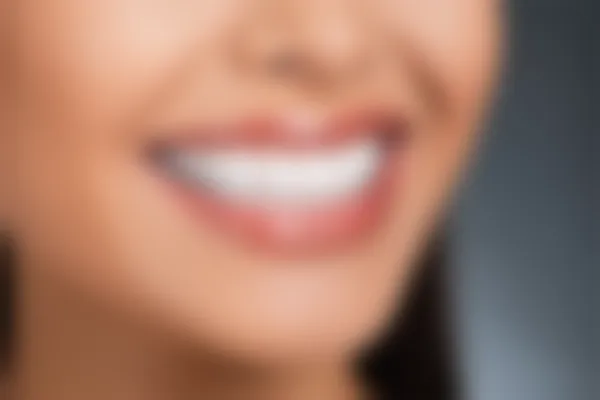 拔牙后第二天是否可以饮用可乐？了解饮食注意事项与恢复建议