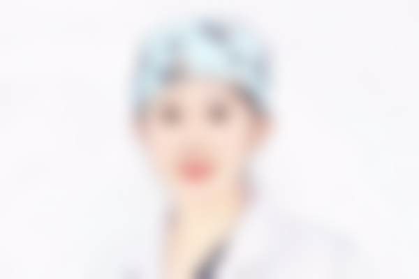 北京蕾士悦容秦小鹏医生:肋软骨隆鼻的骨干医生之选